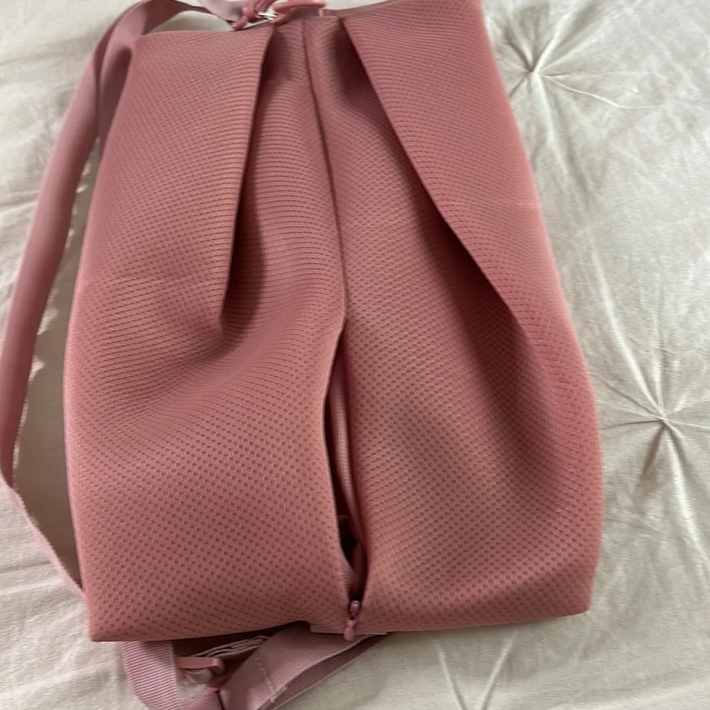 NWOT, Fabletics pink backpack